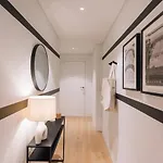 Aveiro - 3 Bedrooms And Terrace In Amoreiras Apartmán